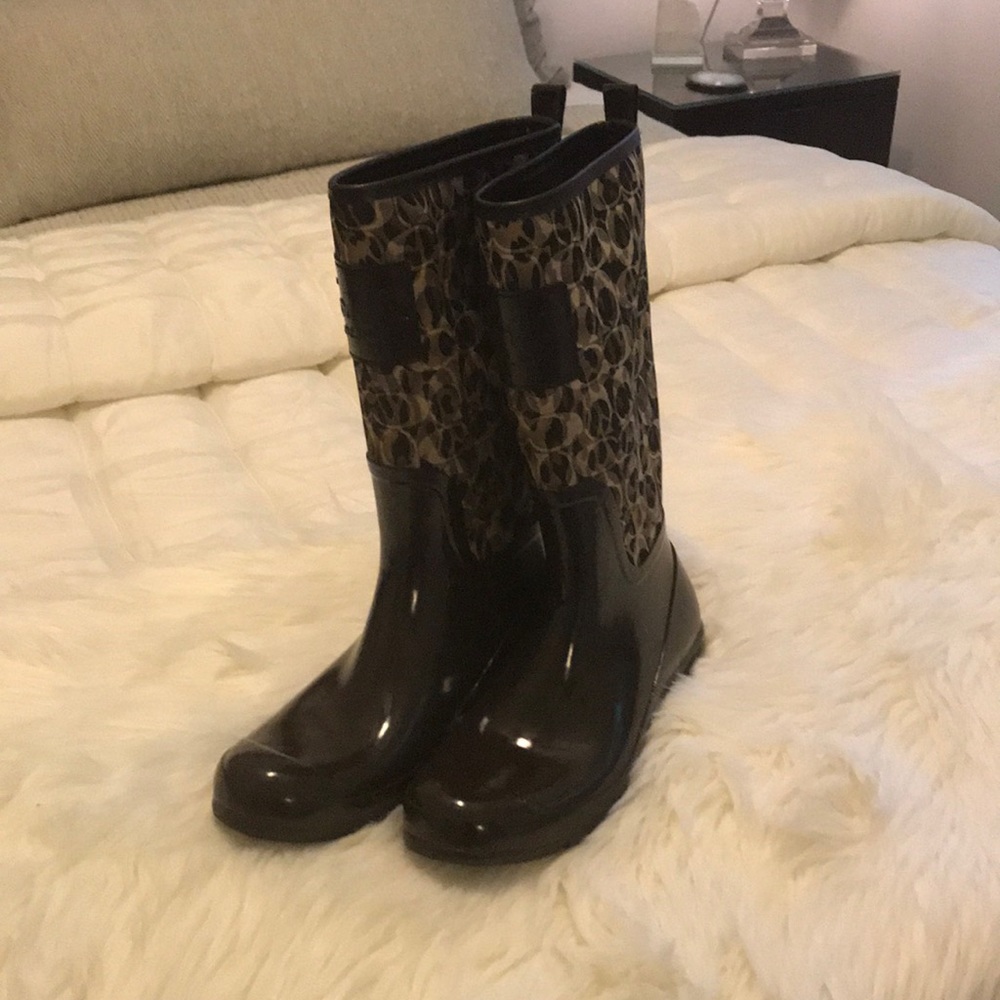 Coach rain boots size 11